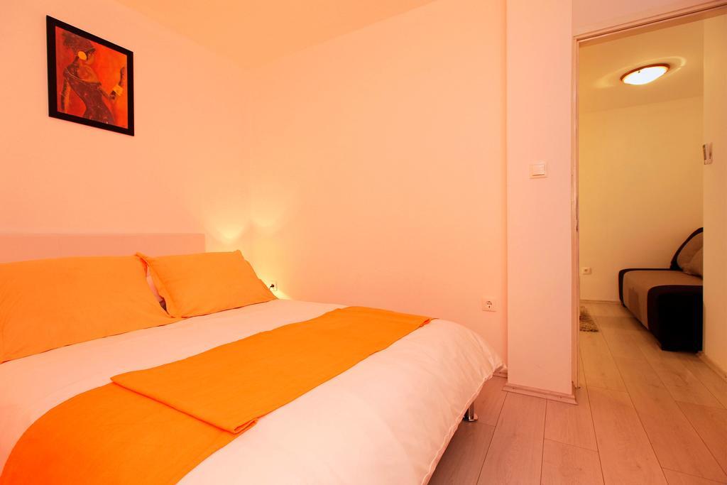 Apartments Park Vela Luka Phòng bức ảnh