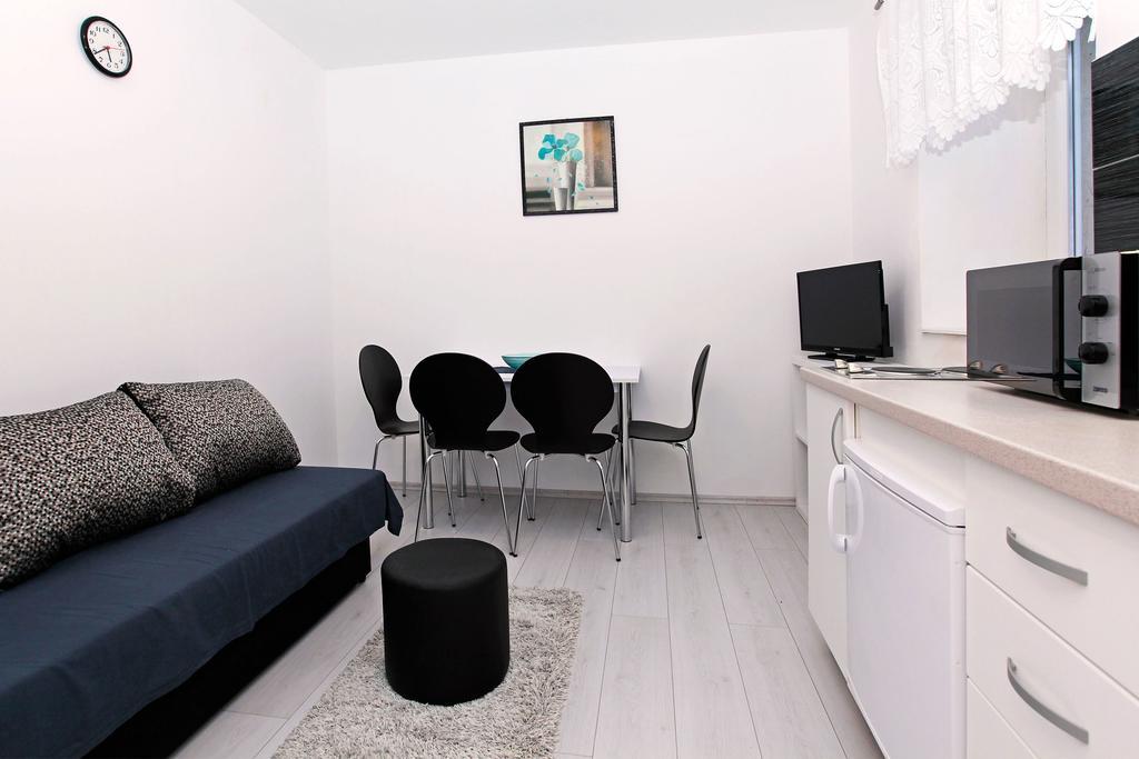 Apartments Park Vela Luka Phòng bức ảnh