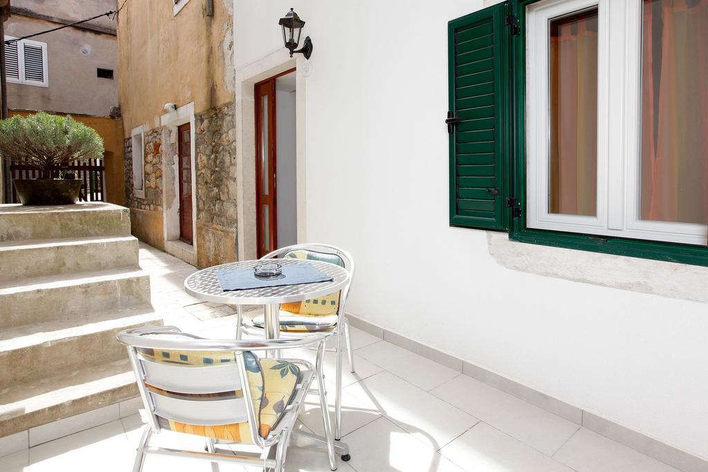 Apartments Park Vela Luka Phòng bức ảnh